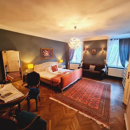 Gewerkenschloessl Zeilinger Bed & Breakfast 4*