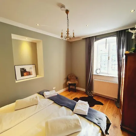 Bed & Breakfast Gewerkenschloessl Zeilinger