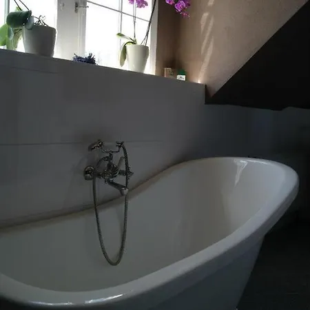 Gewerkenschloessl Zeilinger Bed & Breakfast 4*