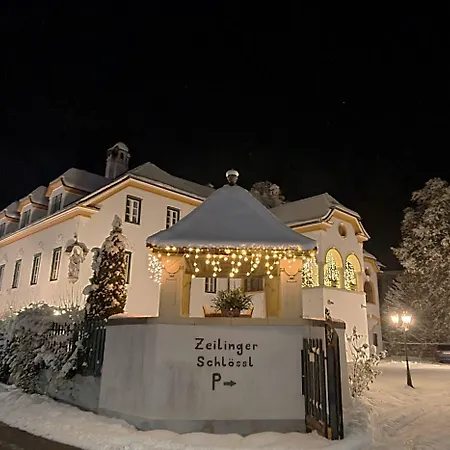 Frühstückspension Gewerkenschlössl Zeilinger 3*