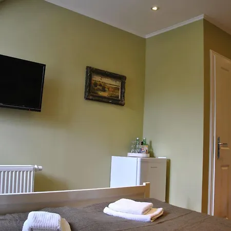 Gewerkenschloessl Zeilinger Bed & Breakfast 4*