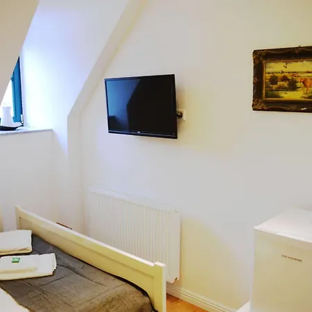Gewerkenschloessl Zeilinger Bed & Breakfast 4*