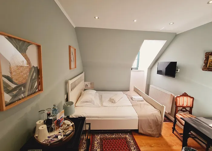 Gewerkenschloessl Zeilinger Κνίτελφελντ