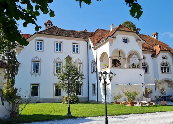 Gewerkenschloessl Zeilinger Bed and Breakfast 3*