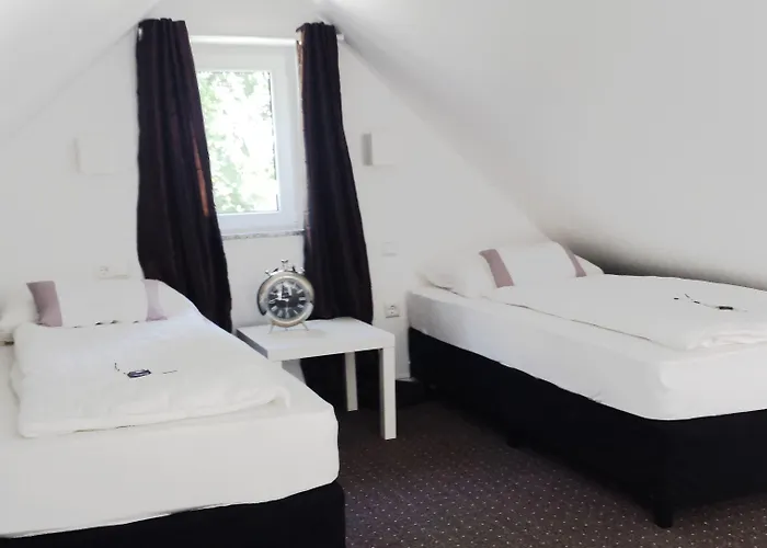 Bed and Breakfast Gewerkenschloessl Zeilinger 3*